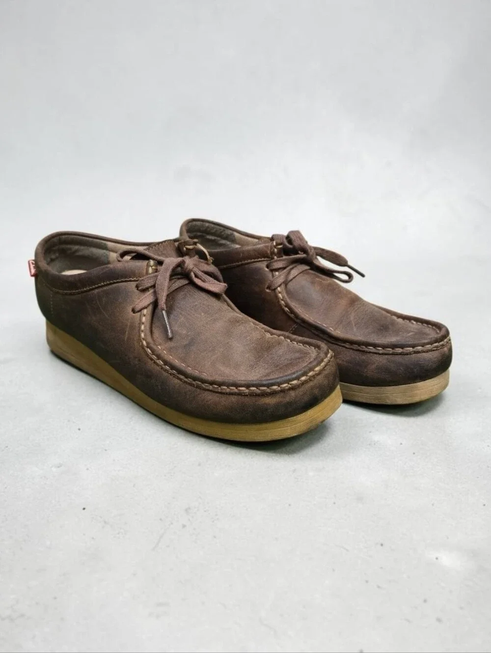 Clarks Classic Wallabee EVO Stinson Beeswax Leather Gum Sole Moc Toe Loafers Sz9